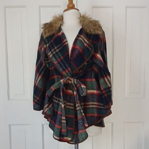 ETWO Boutique Plaid Cape Poncho